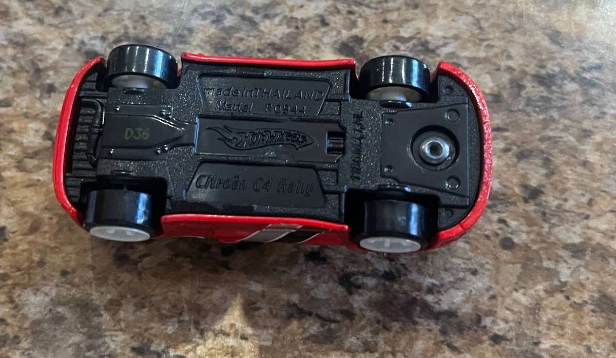 Hot wheels Citroen rally.  Special tyres.  1/64. No packaging.