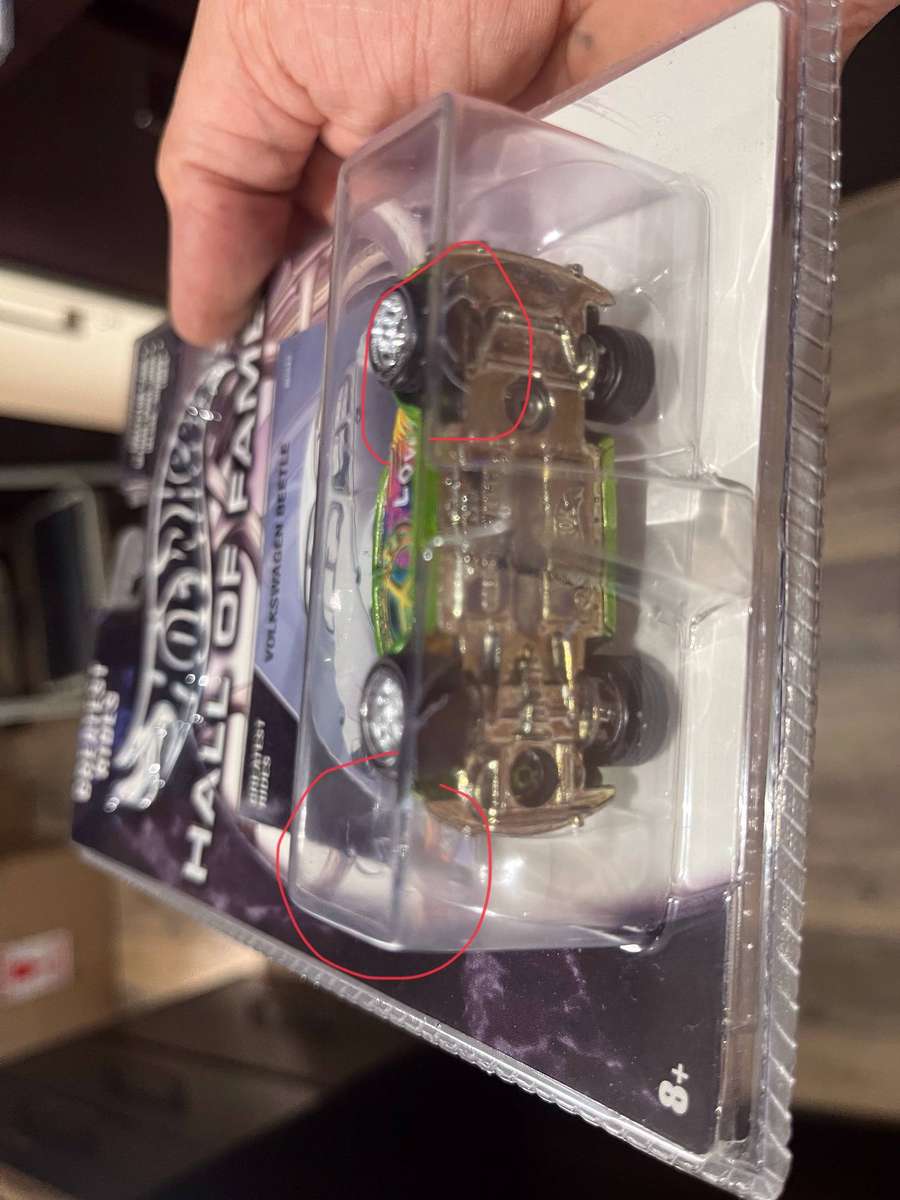 Hot wheels Volkswagen Beetle.  Hall of fame import.