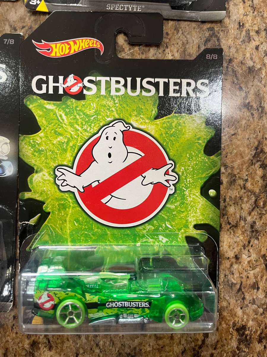 Hot wheels Ghostbusters set of 8