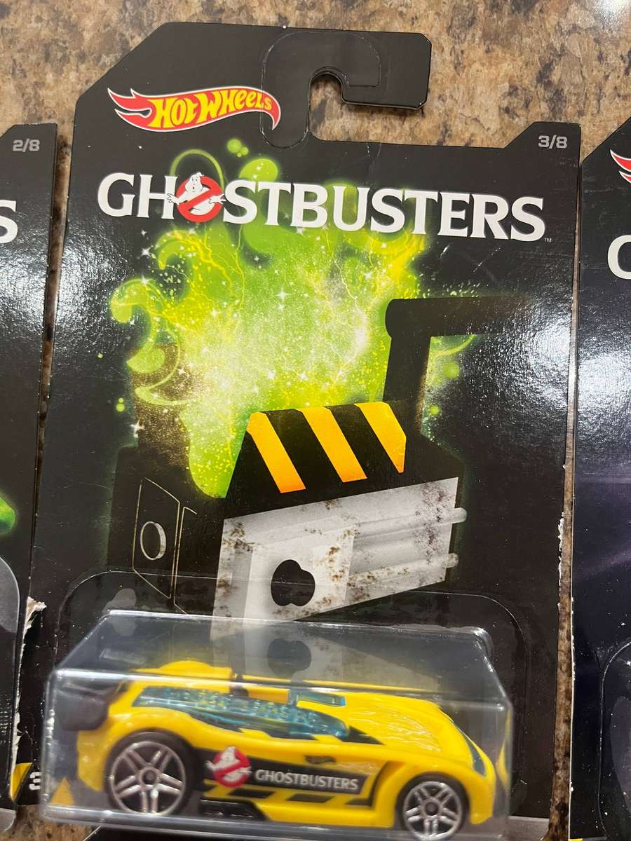 Hot wheels Ghostbusters set of 8