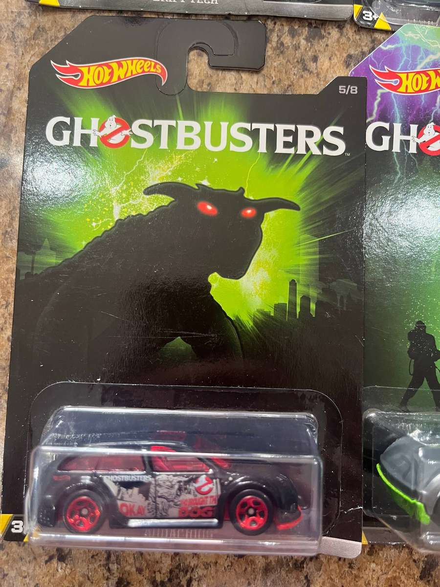 Hot wheels Ghostbusters set of 8
