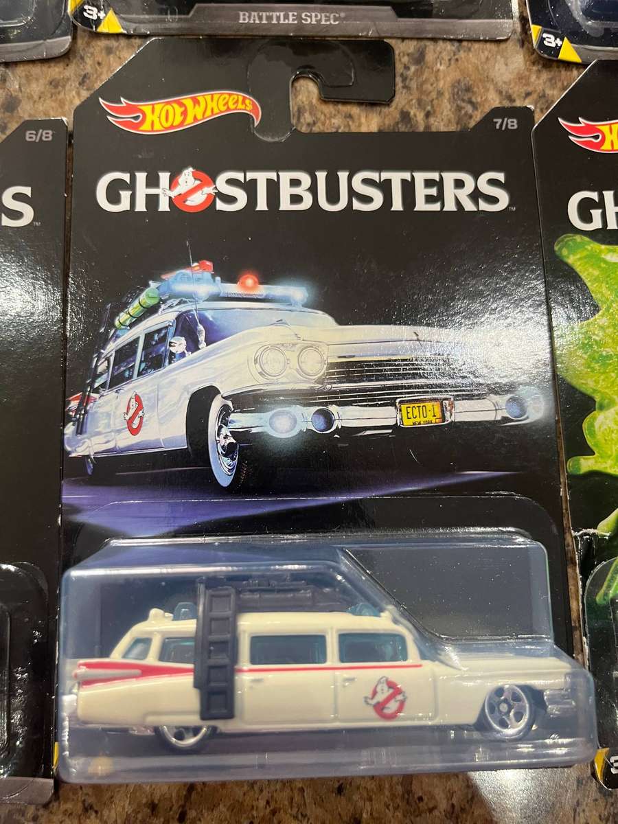 Hot wheels Ghostbusters set of 8