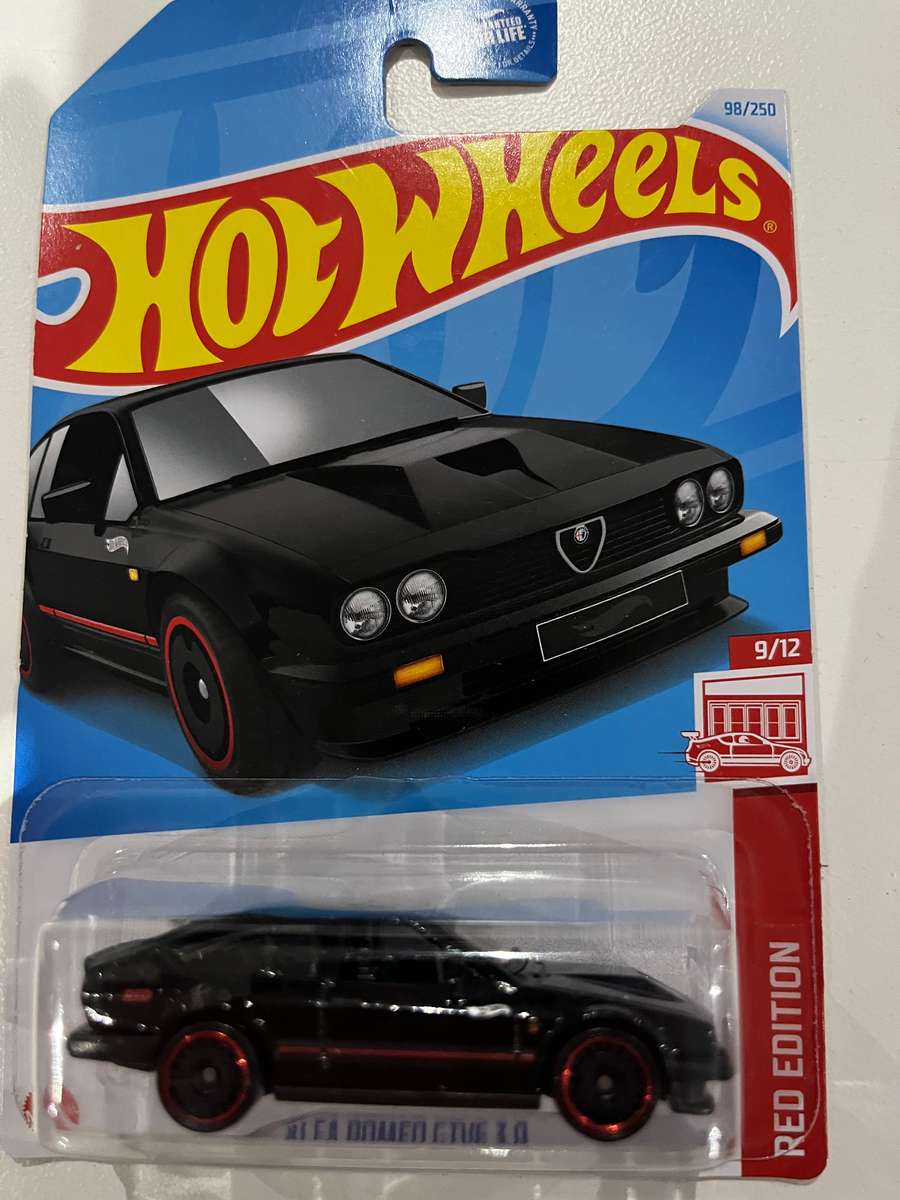 Hot wheels Alfa Romeo GTV Target store EXCLUSIVE   Scarce.