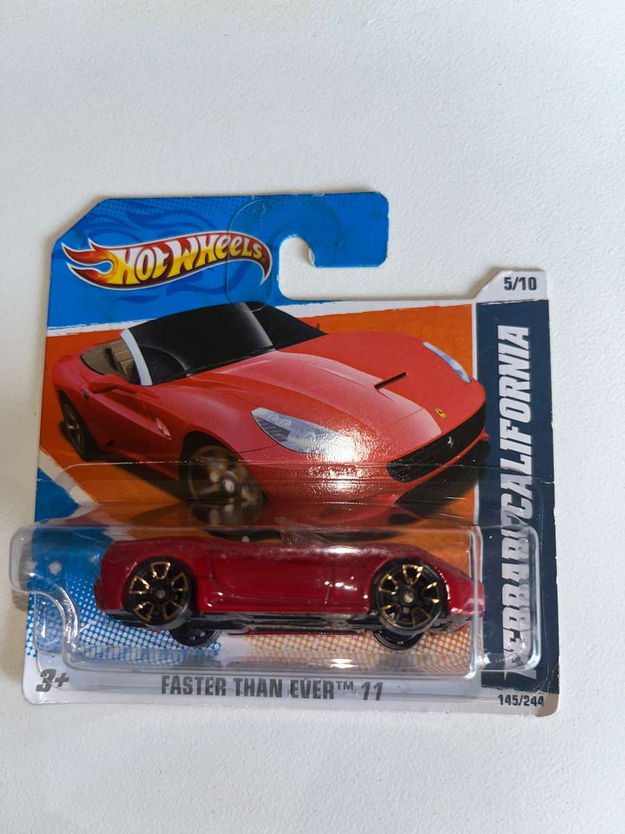 Hot wheels Ferrari California    Red
