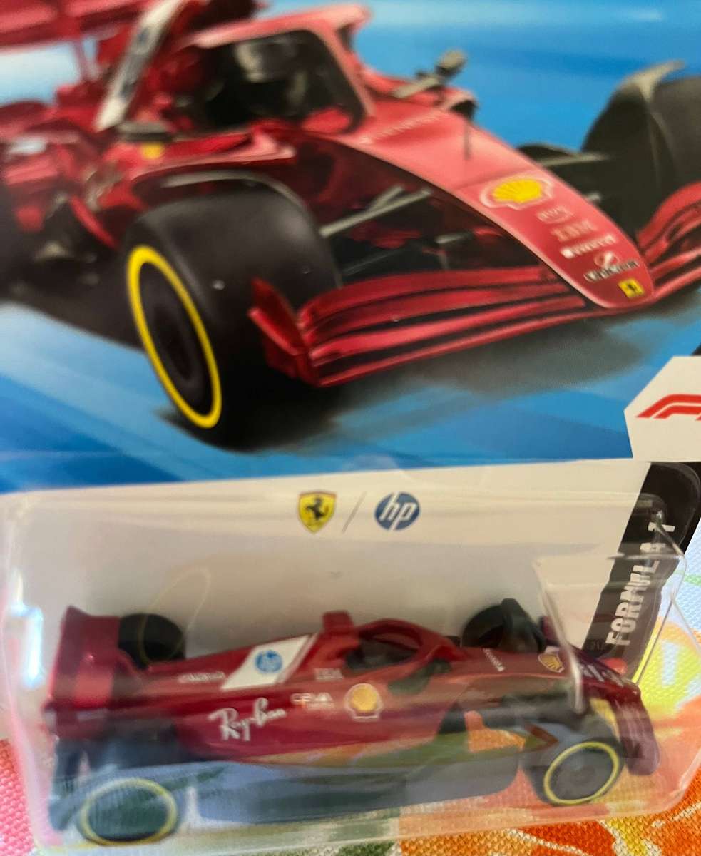 Hot wheels Ferrari F1 long card. Import