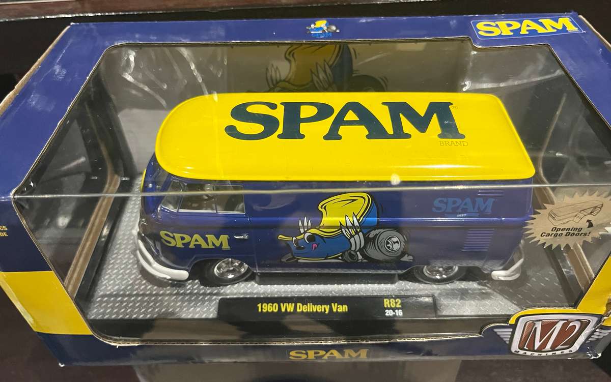 M2 Volkswagen kombi spam 1/24 scale import