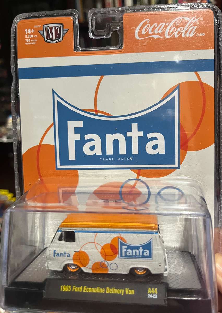 M2 Fanta Coca Cola ford  1/24 import