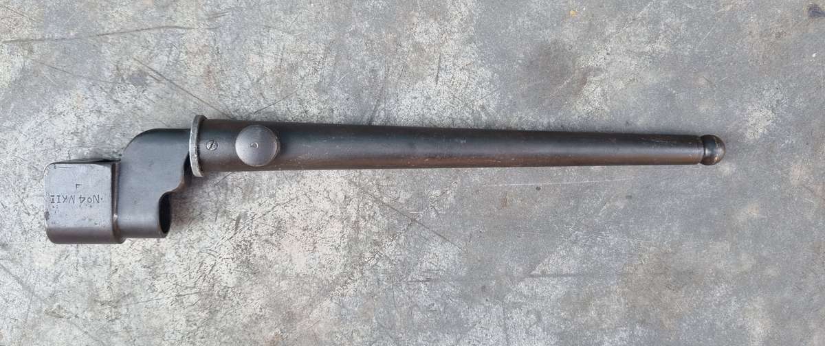 NO4 MK2 SPIKE BAYONET , CANADIAN ARMY