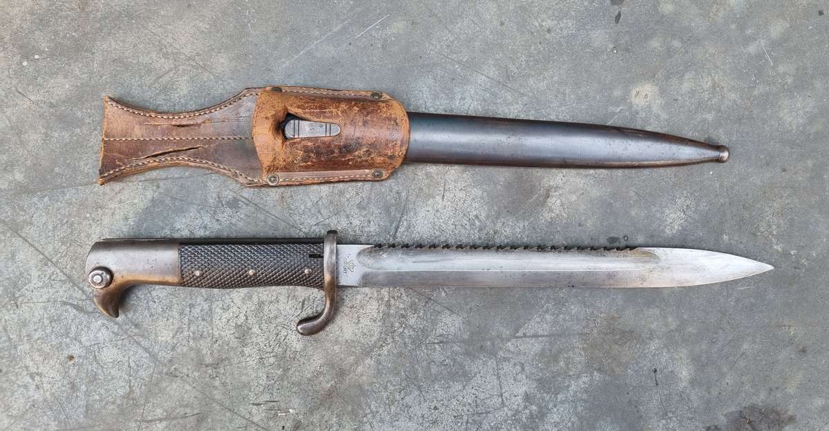 KS98 SAWBACK BAYONET USED BY SHUTZTRUPPE IN DSWA