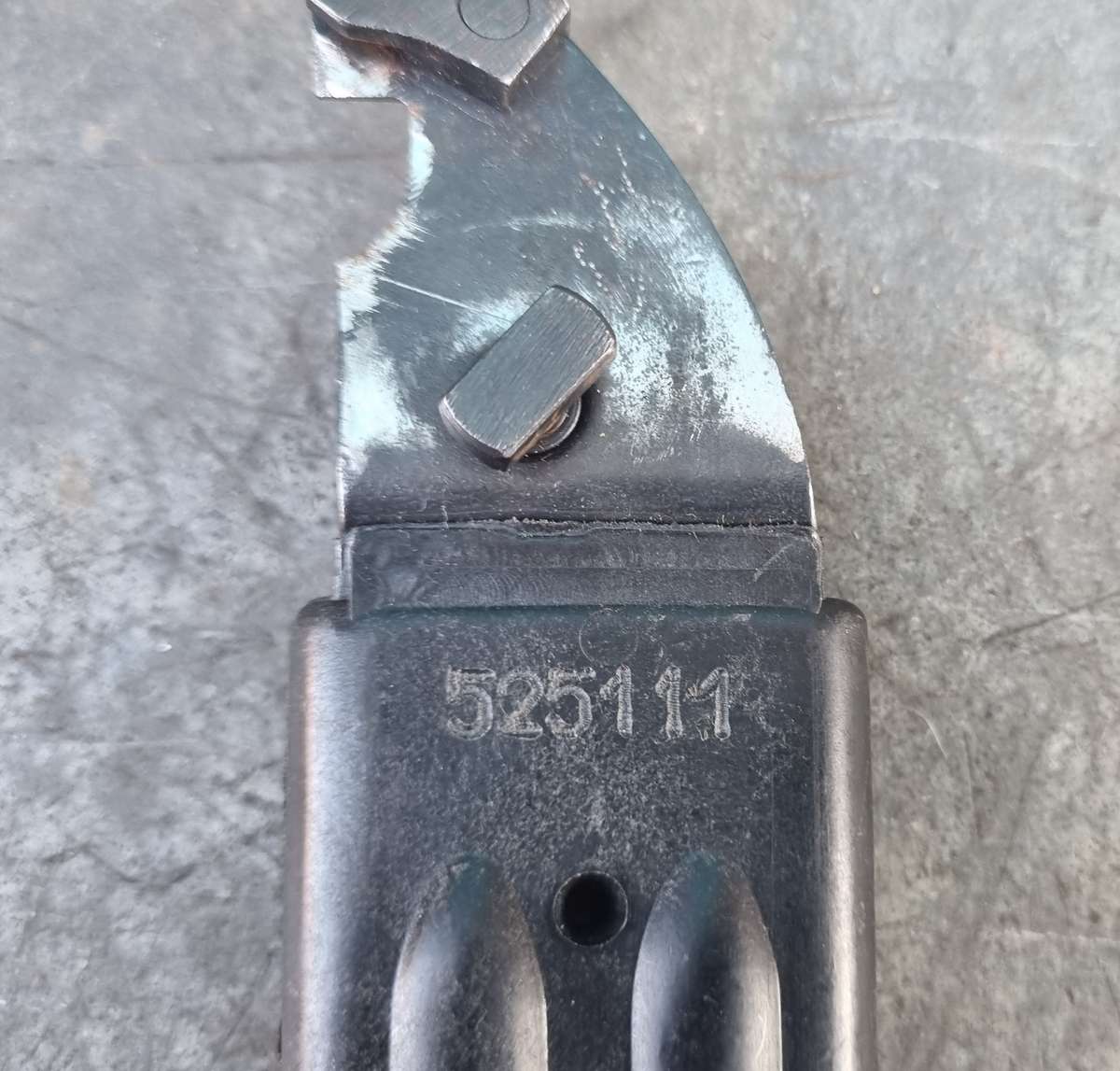 EAST GERMAN AKM 2ND PATTERN BAYONET (525111)