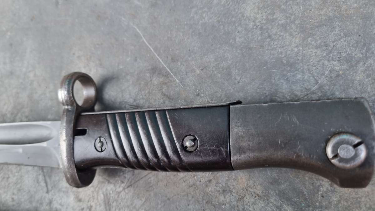ISRAELI S84/93 BAYONET CONVERTED