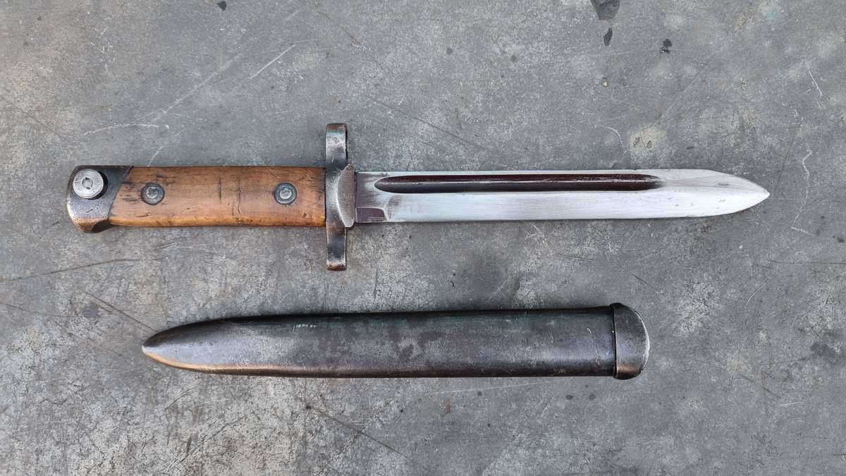 ITALIAN M91/38 BAYONET WW2