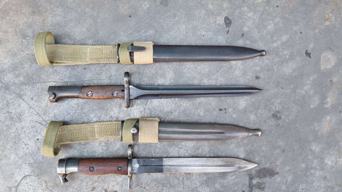 A HAKIM AND A FN49 EGYPTIAN BAYONET
