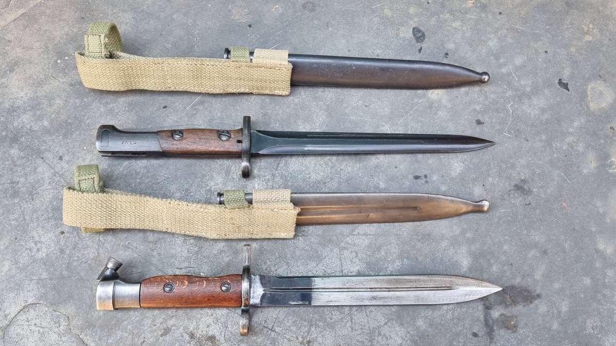 A HAKIM AND A FN49 EGYPTIAN BAYONET