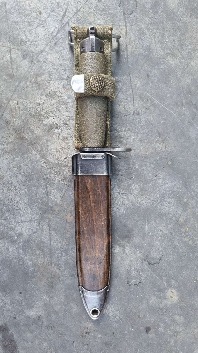 NORWEGIAN G3 BAYONET (WOOD FINISH SCABBARD)