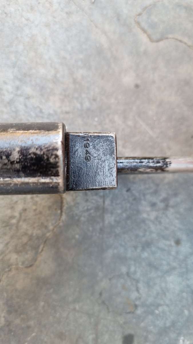 NO9 AND NO4 MK2 BAYONET