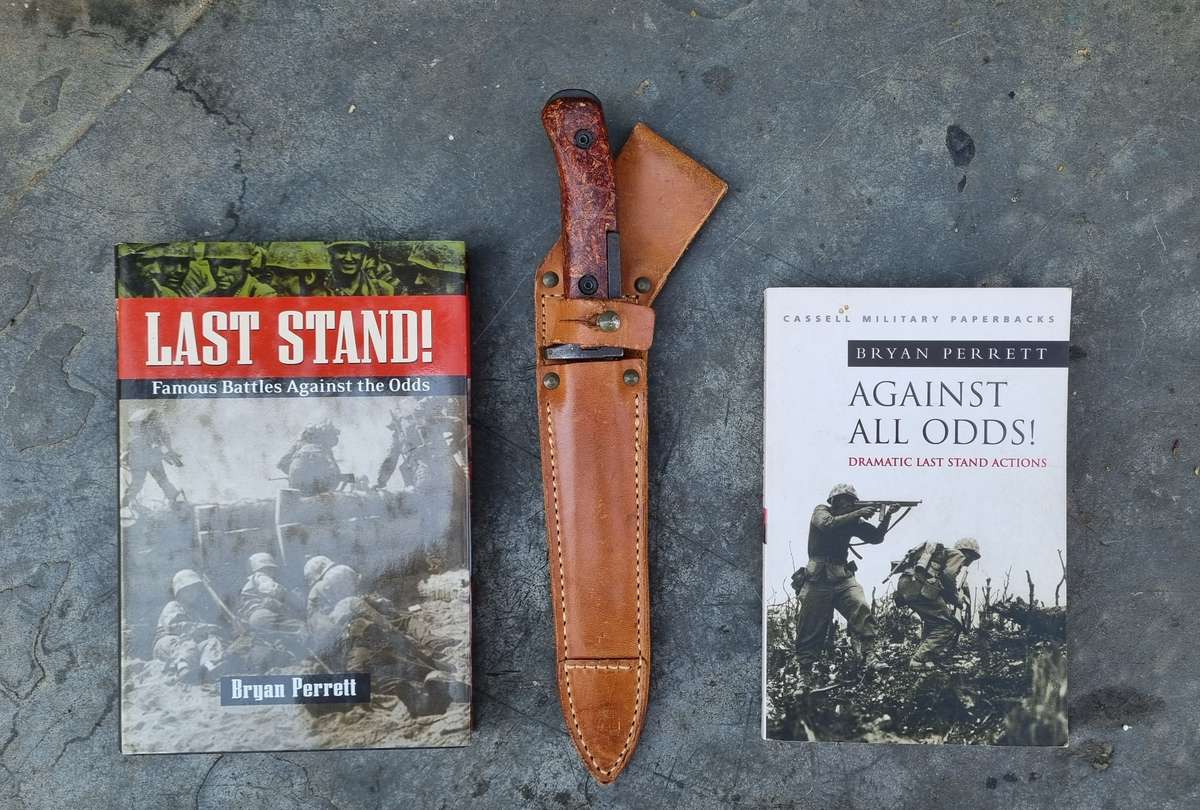 CZECH VZ58 BAYONET , 3RD TYPE and two books