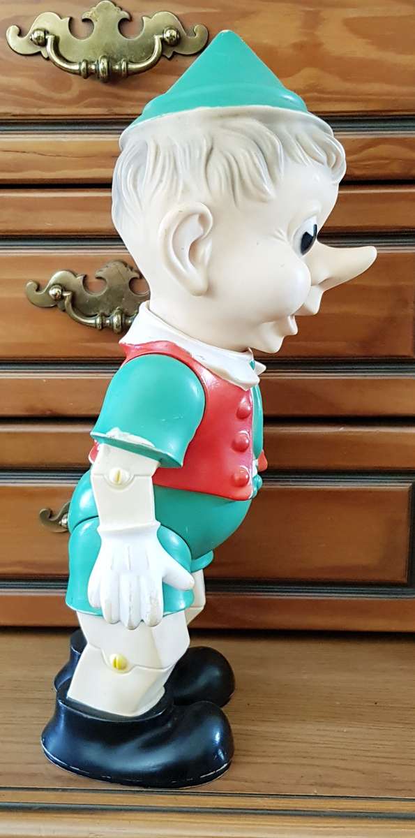 Rare PINOCCHIO rubber figurine (1960's) - good condition