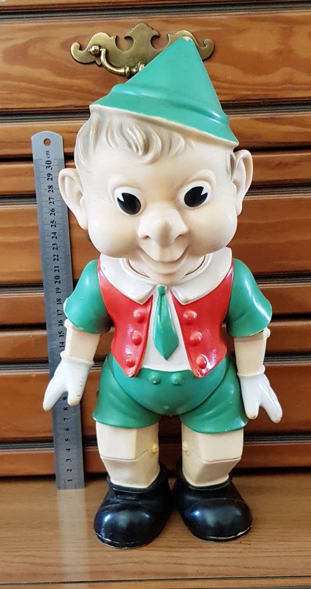 Rare PINOCCHIO rubber figurine (1960's) - good condition