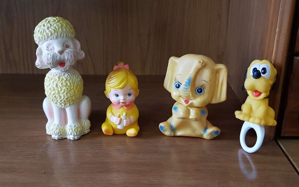 Adorable lot of Vintage Squeaky toys