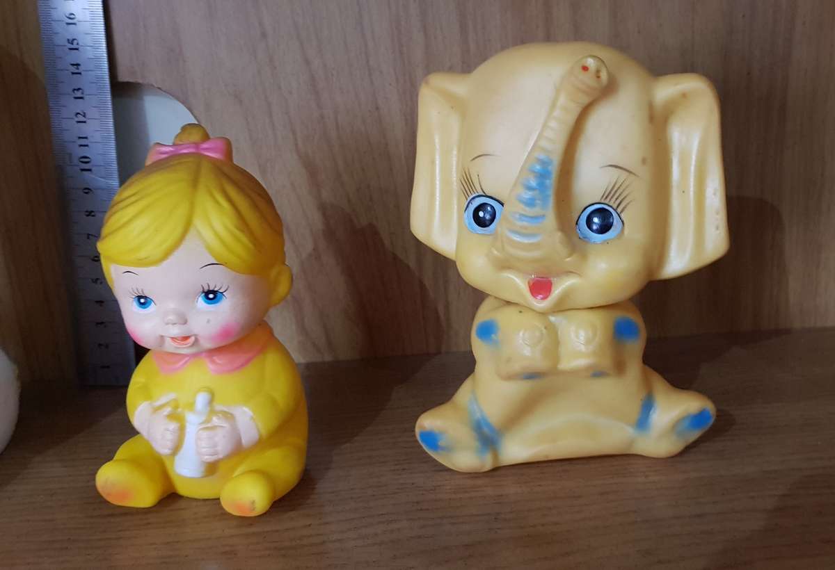 Adorable lot of Vintage Squeaky toys
