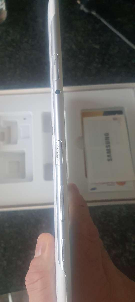 Samsung Galaxy Tab 2 exellent condition!!!
