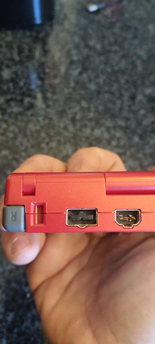 Rare Nintendo Gameboy advance SP (Please read description)