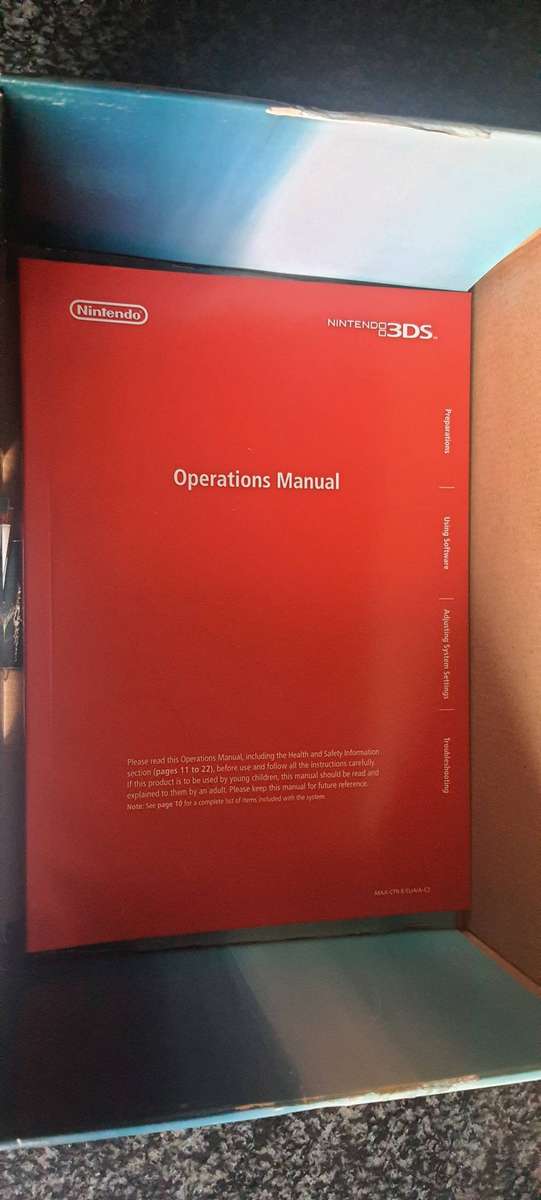 Nintendo 3ds Box ,docking station and manuals .No game console.