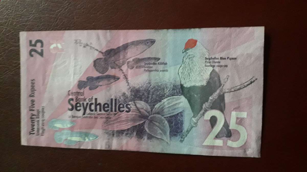 Seychelles  25 Rupees  2016