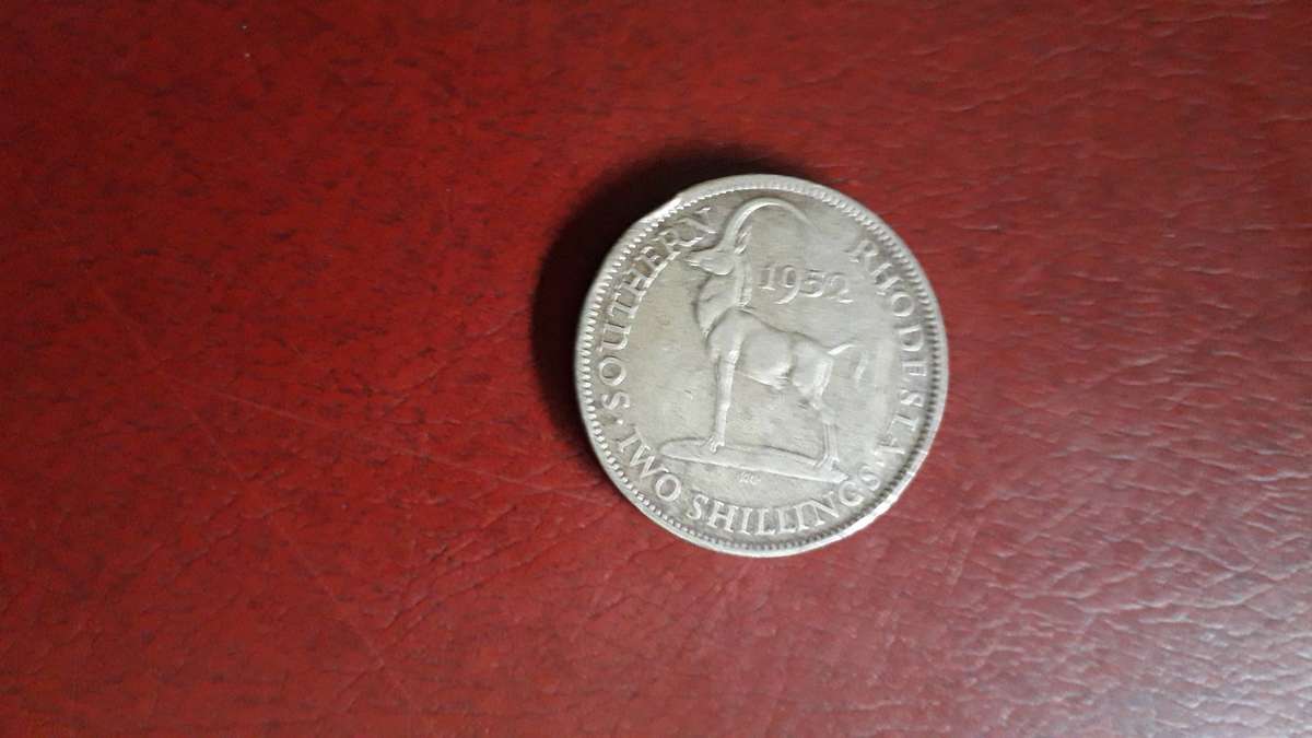 Southern Rhodesia  2 Shilling  1952