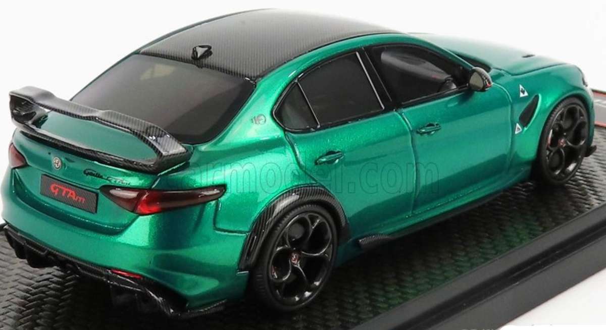 Alfa Romeo Giulia GTAm 2020 Montreal green metallic 1/43 Bburago NEW+boxed #6212 instant wheels