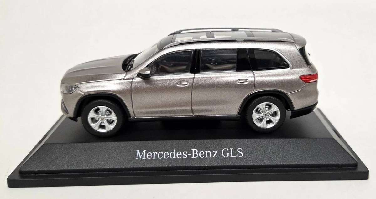 Mercedes-Benz GLS Class (X167) 2019 Mojave Silver 1:43 Z-Model NEW+boxed #6221 instant wheels