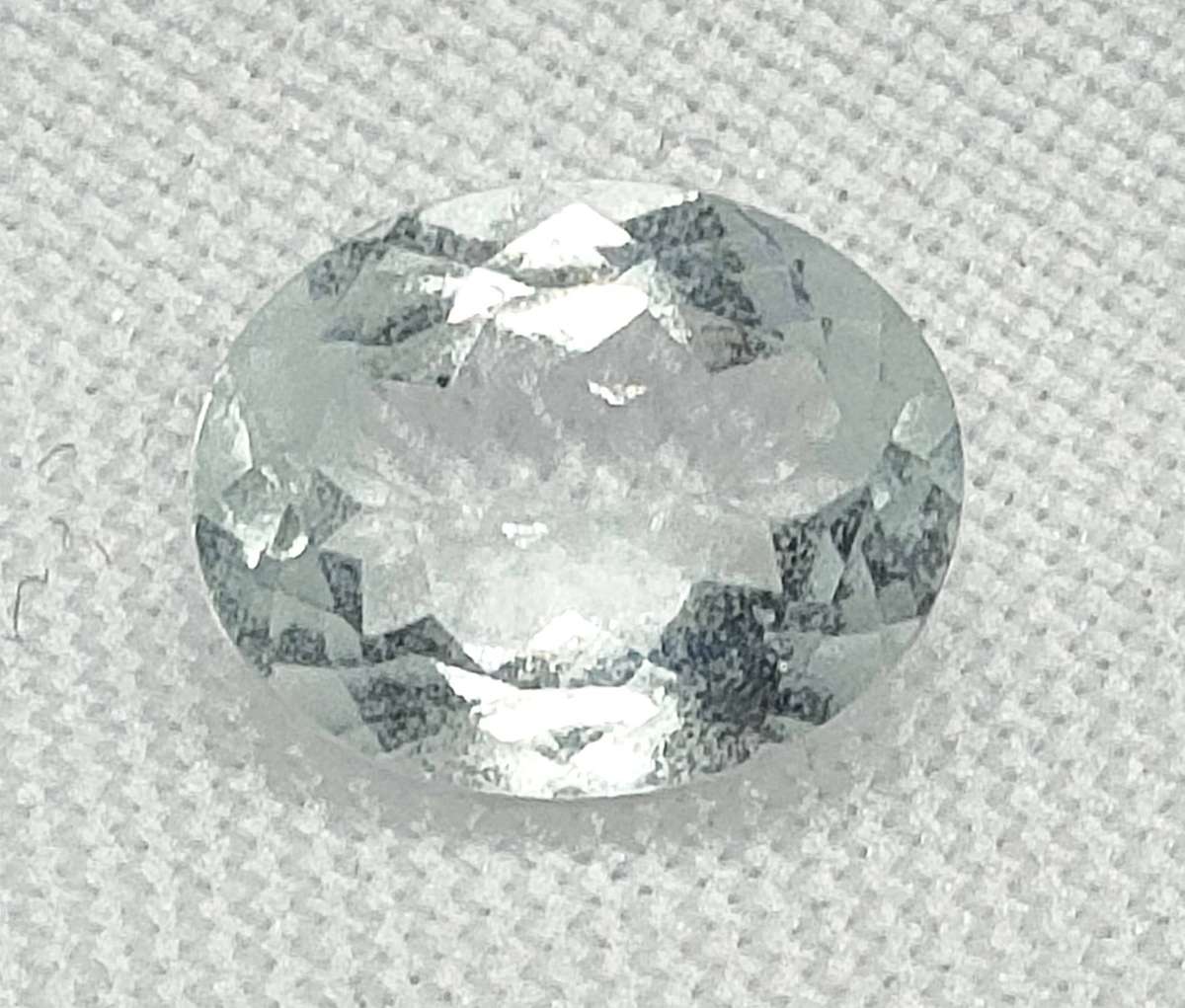 Natural Aquamarine- 8.9 mm - oval cut - certification optional -3 of 17 gemstones