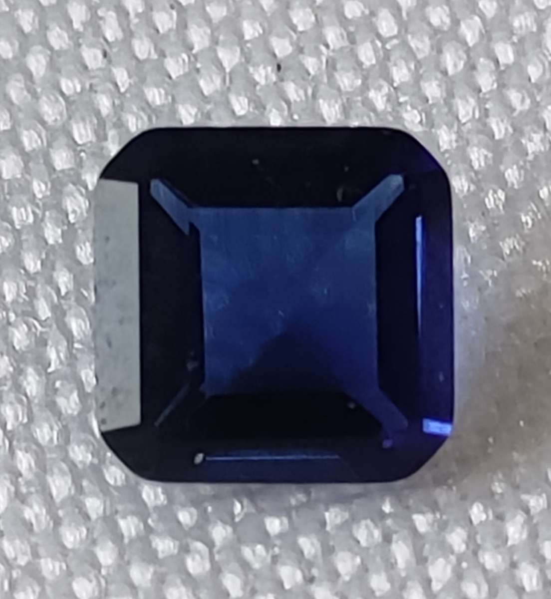 Tanzanite stone - 5,0 mm - cushion cut - optional certification - gorgeous stone