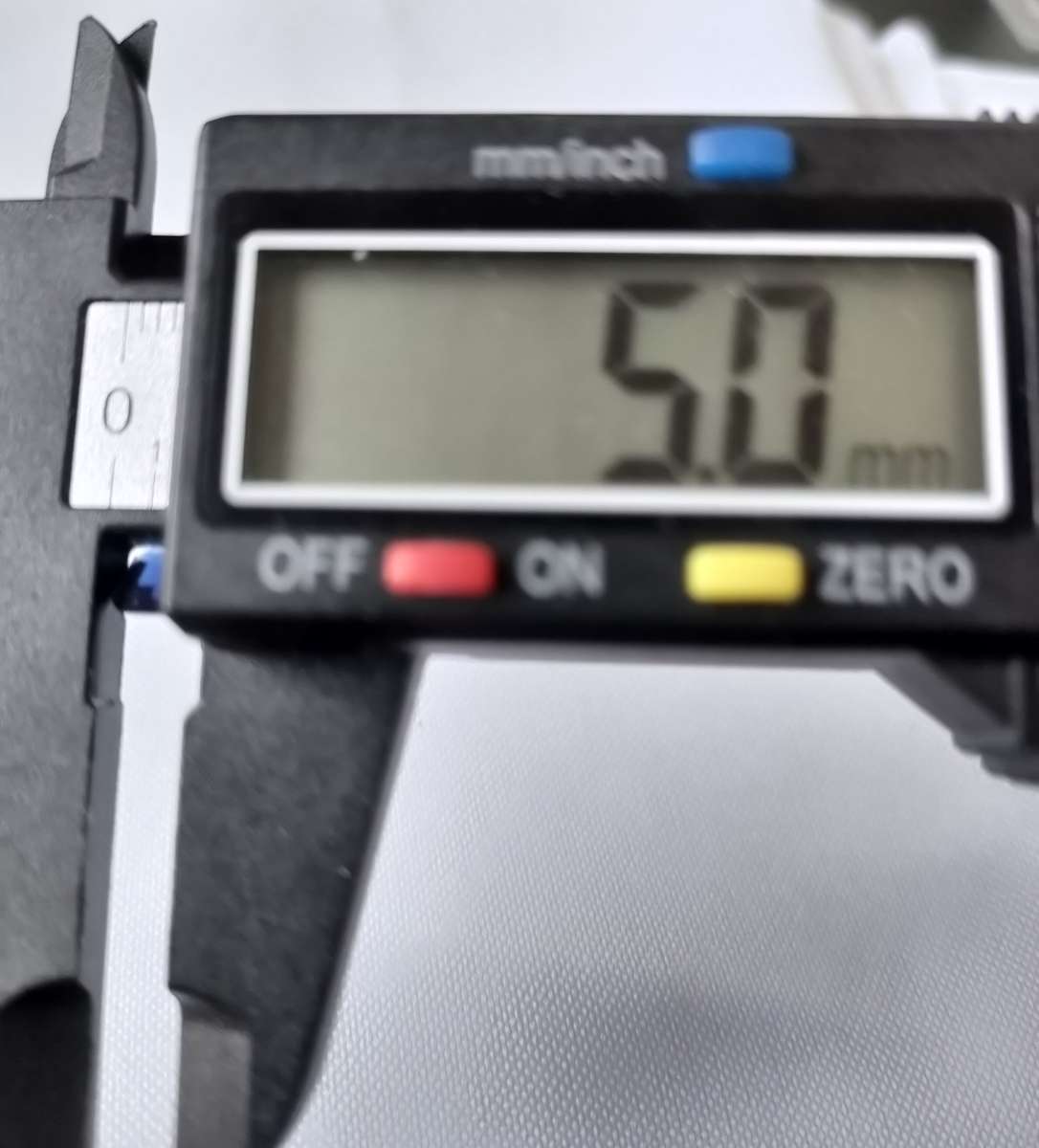 Tanzanite stone - 5,0 mm - cushion cut - optional certification - gorgeous stone