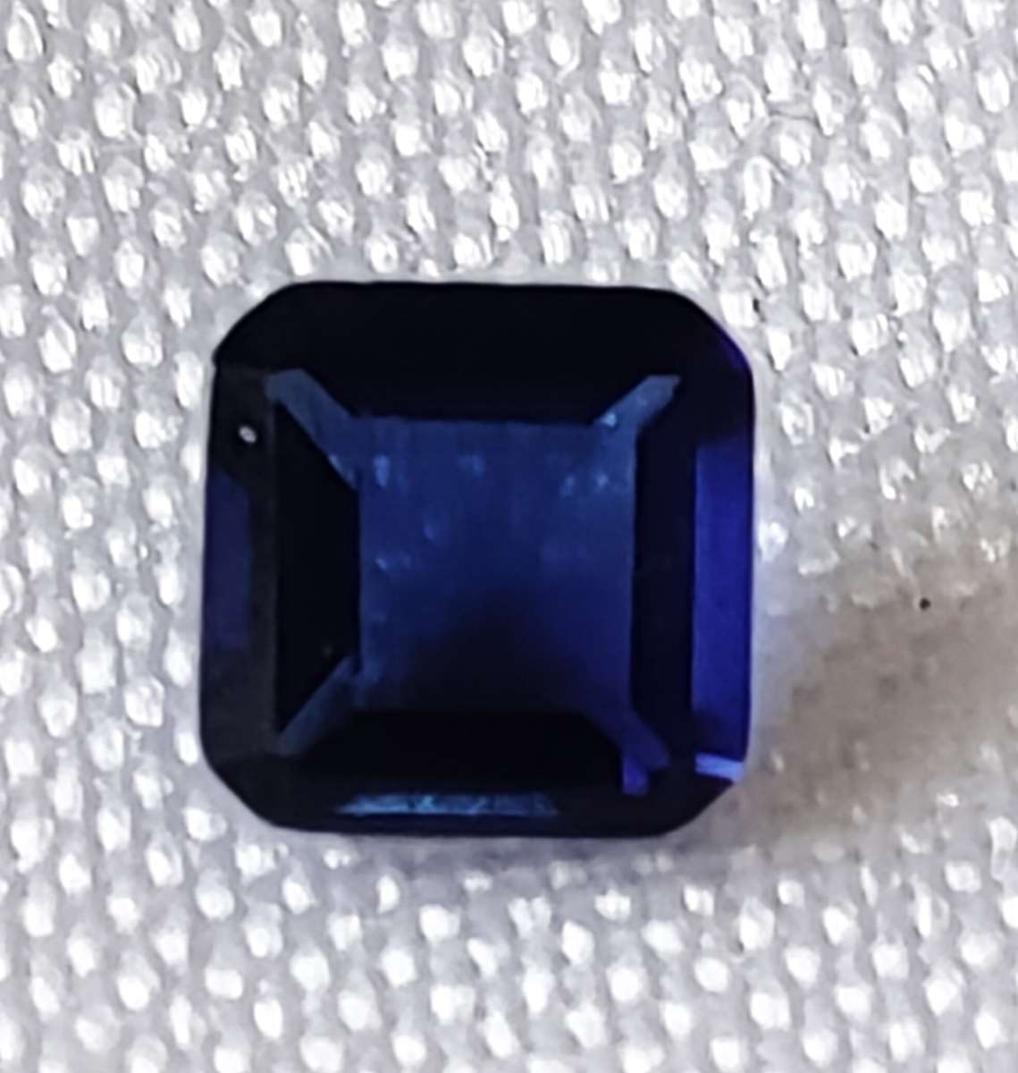 Tanzanite stone - 5,0 mm - cushion cut - optional certification - gorgeous stone
