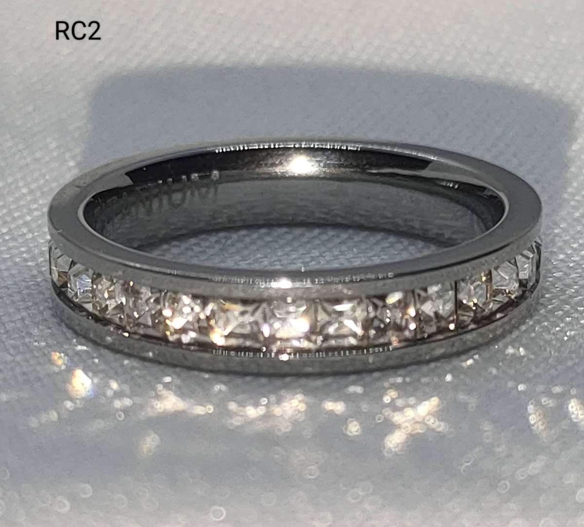 Dress ring - multiple lab-created white stones - size US 7 - titanium ring