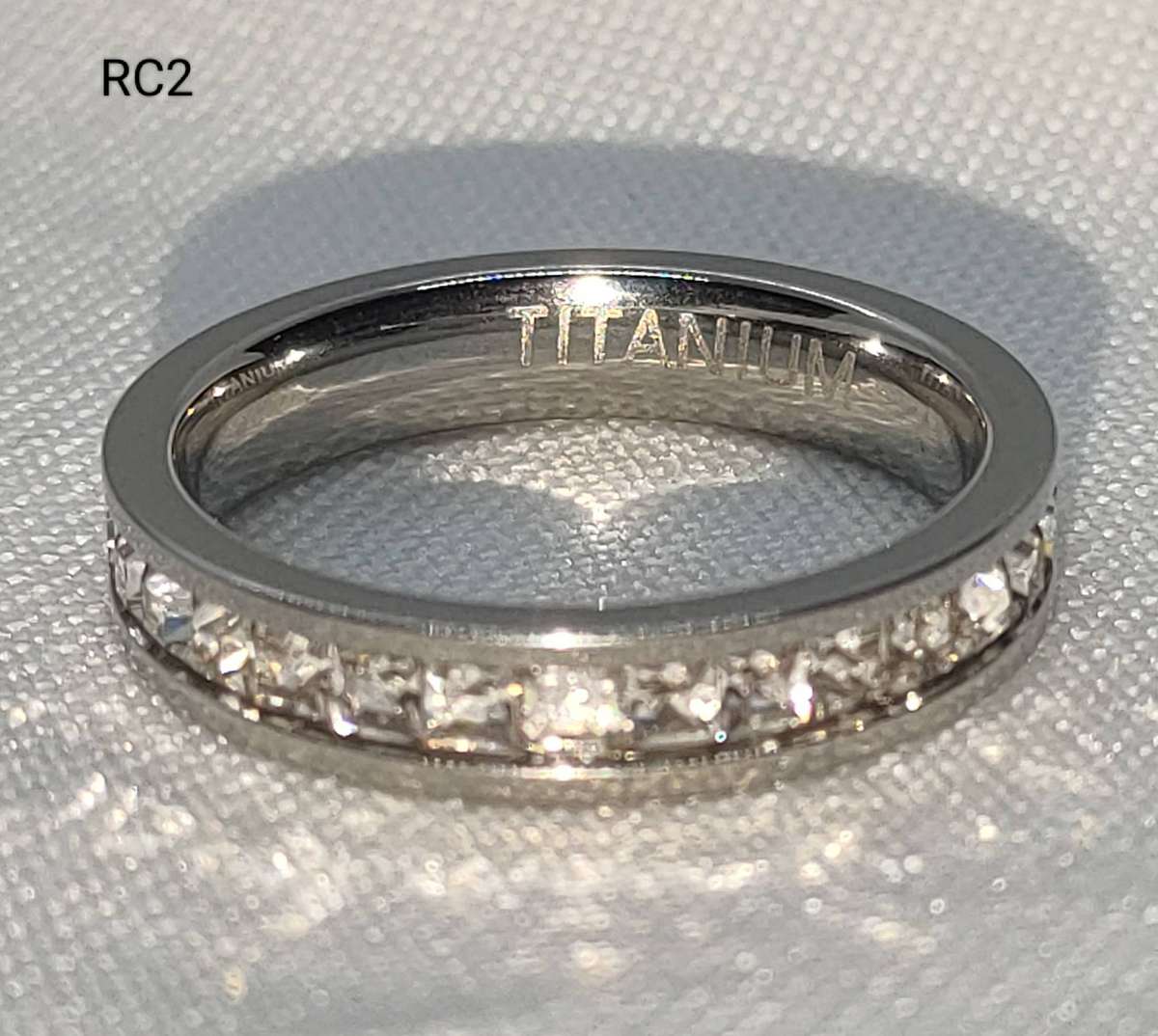 Dress ring - multiple lab-created white stones - size US 7 - titanium ring