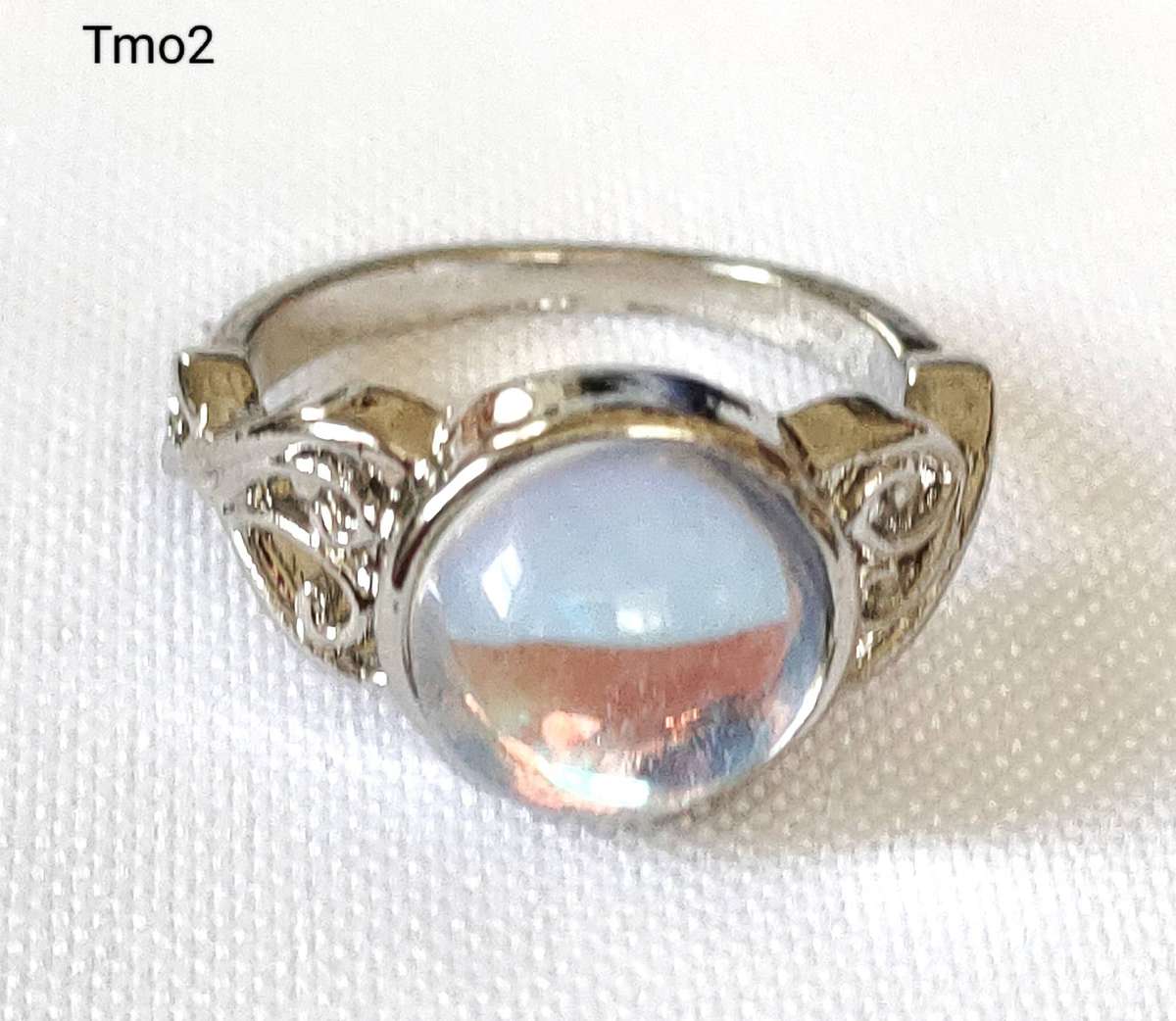 Moonstone ring - lab-created stone - size US 7
