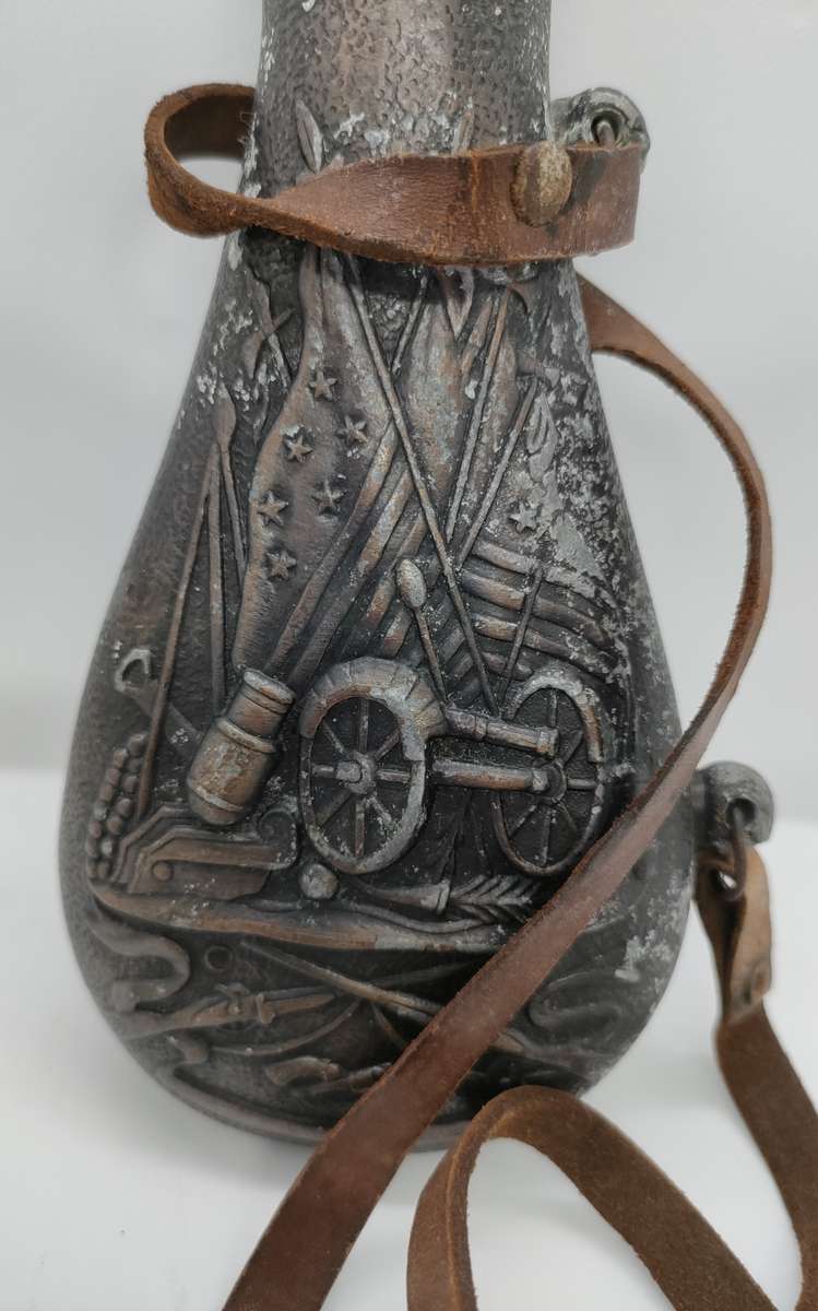 USA Civil war Gunpowder flask - highly decorated - patented in 1850 - height 220 mm