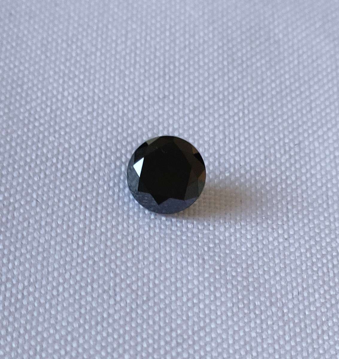 Moissanite stone - 1.04 ct - lab created round brilliant cut