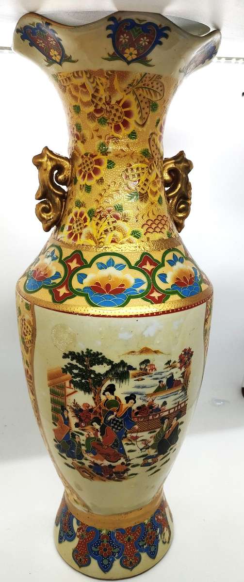 Large Oriental vase - 400 mm high - excellent condition, no damage - hand-painted - unique item