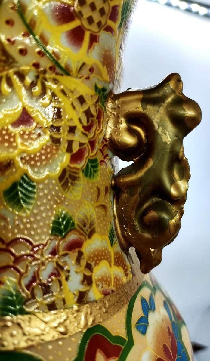 Large Oriental vase - 400 mm high - excellent condition, no damage - hand-painted - unique item