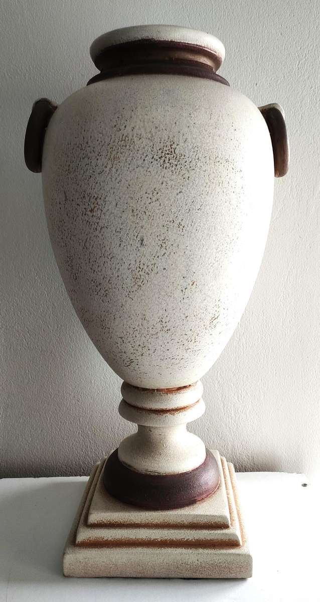 Large Vintage vase - 500 mm high - excellent condition, no damage - well-crafted plinth- unique item