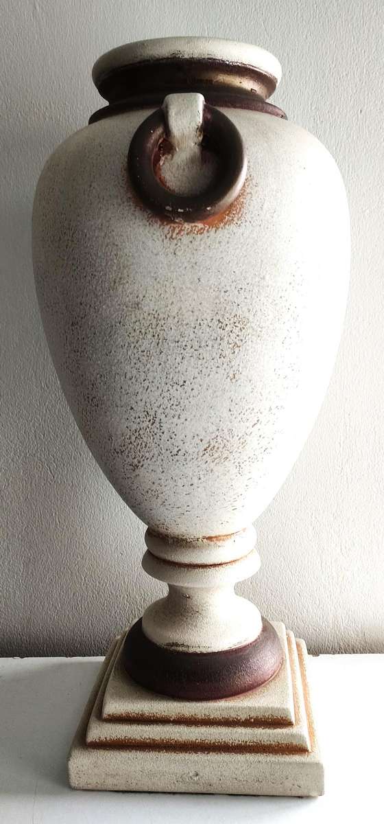 Large Vintage vase - 500 mm high - excellent condition, no damage - well-crafted plinth- unique item