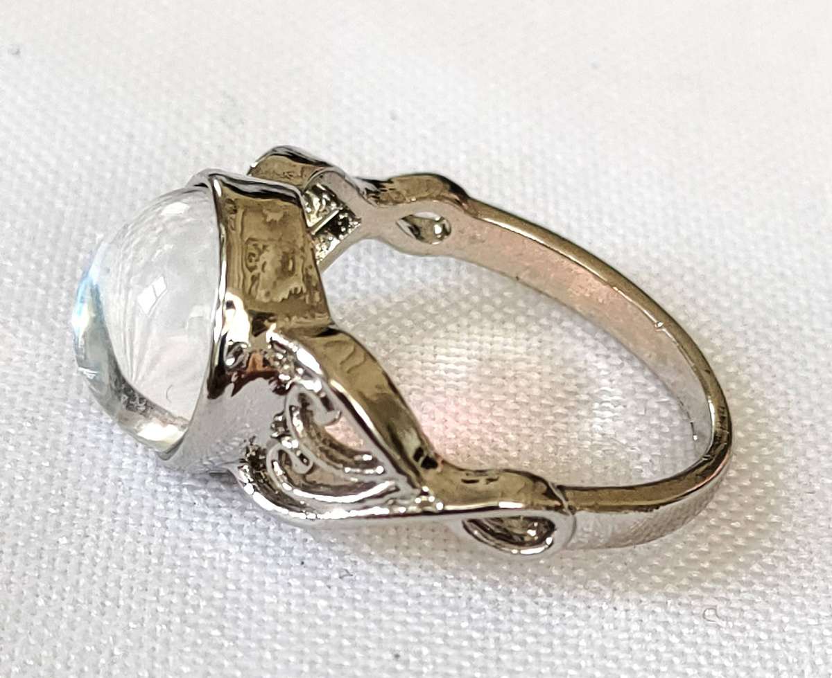 Moonstone ring - lab-created stone - size US 7