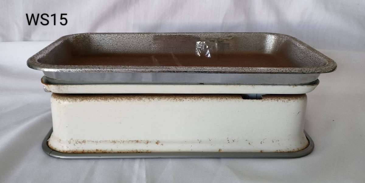 Vintage Krups Perla baby/kitchen scale in good condition -300x215mm