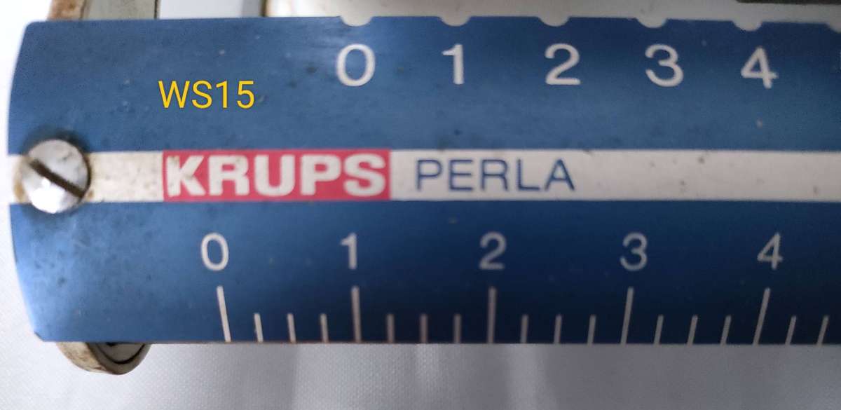 Vintage Krups Perla baby/kitchen scale in good condition -300x215mm