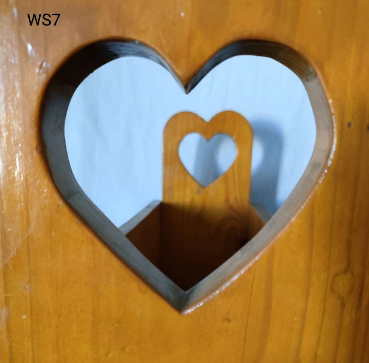 Large sturdy solid wood magazine rack with painted images-535 x 495 x 180 mm- top condition