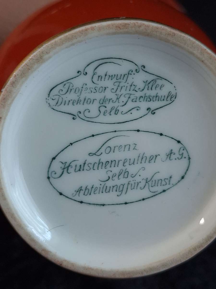 Stunning Vintage Art-Deco German Porcelain "Lorenze Hutshenreather" Vase.